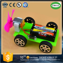 Modèle de technologie de voiture à moteur pneumatique DIY de jouets éducatifs pour enfants (FBELE)